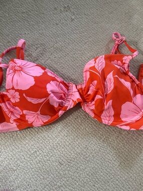 Target Pink and Red Floral Underwire Bikini Top